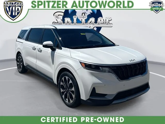 2024 Kia Sedona EX's photo