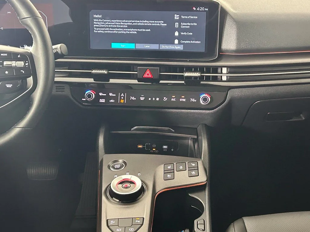 Used 2026 Kia Sportage SX Prestige Hybrid with VIN KNDPXDDG5T7344587 for sale in Elk River, Minnesota