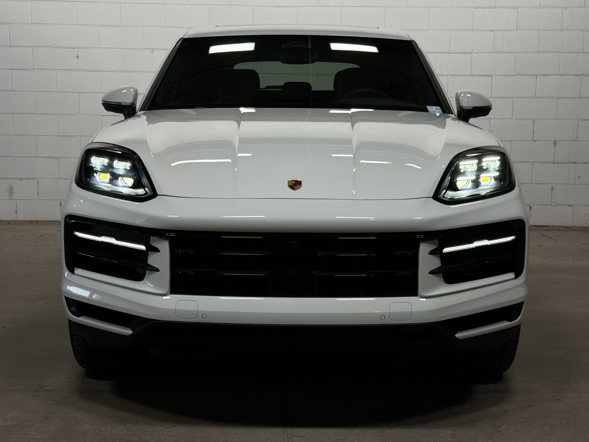 New 2026 White Porsche  image 9