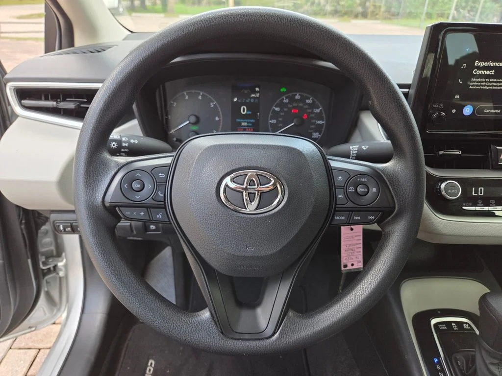 Certified Used 2025 Silver Toyota LE image 28