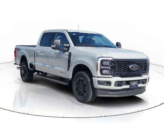 New 2026 Avalanche Ford XLT image 3