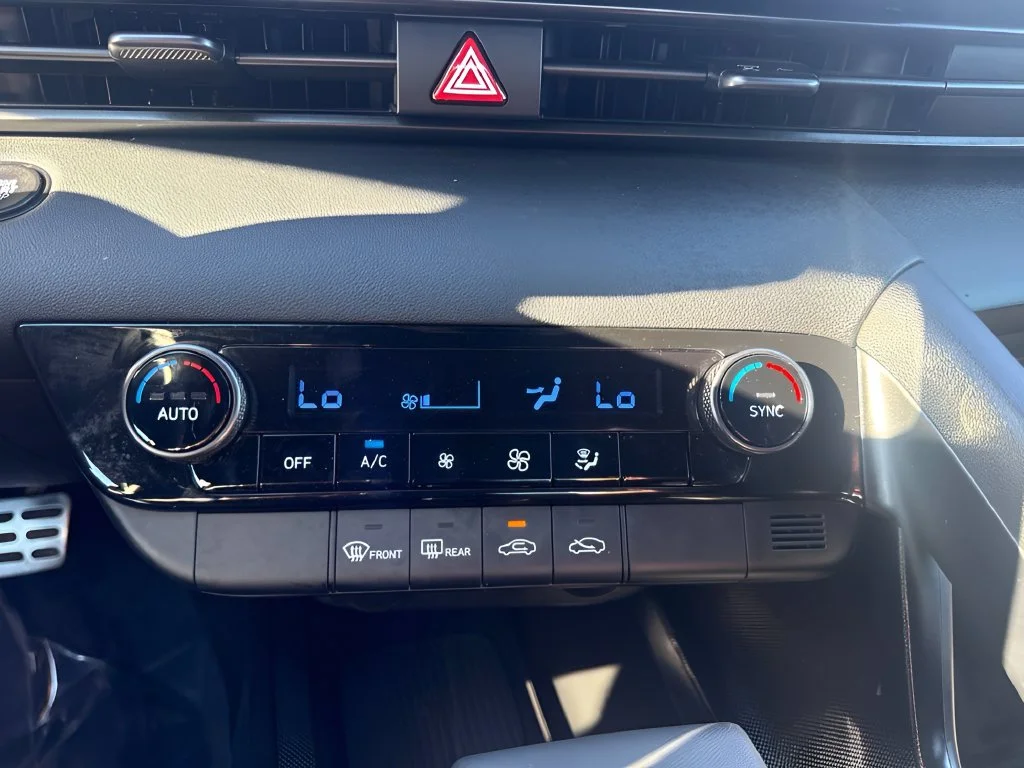 Used 2026 Gray Hyundai SEL Sport image 17