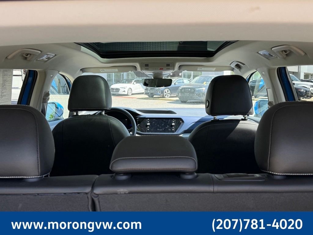 Used 2023 Blue Volkswagen 1.5T SE image 18