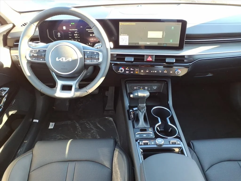 2026 Kia K5 EX - Photo 11