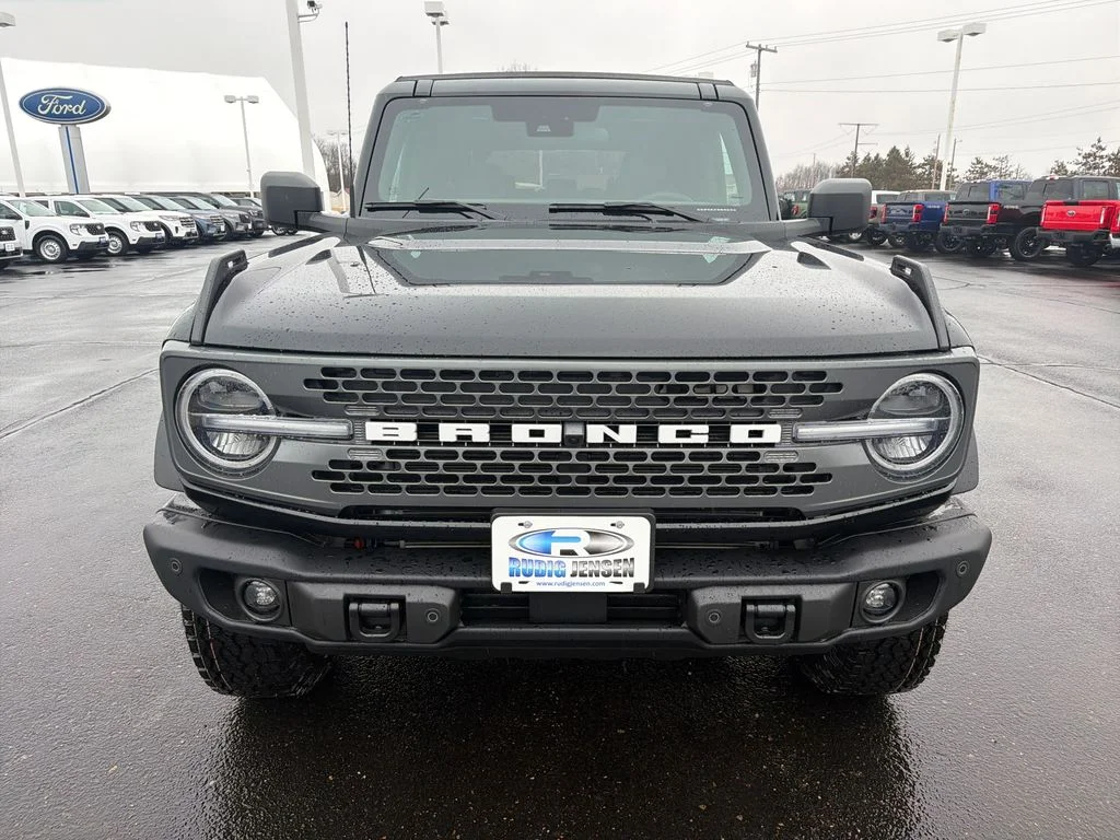 New 2026 Black Ford Badlands image 8