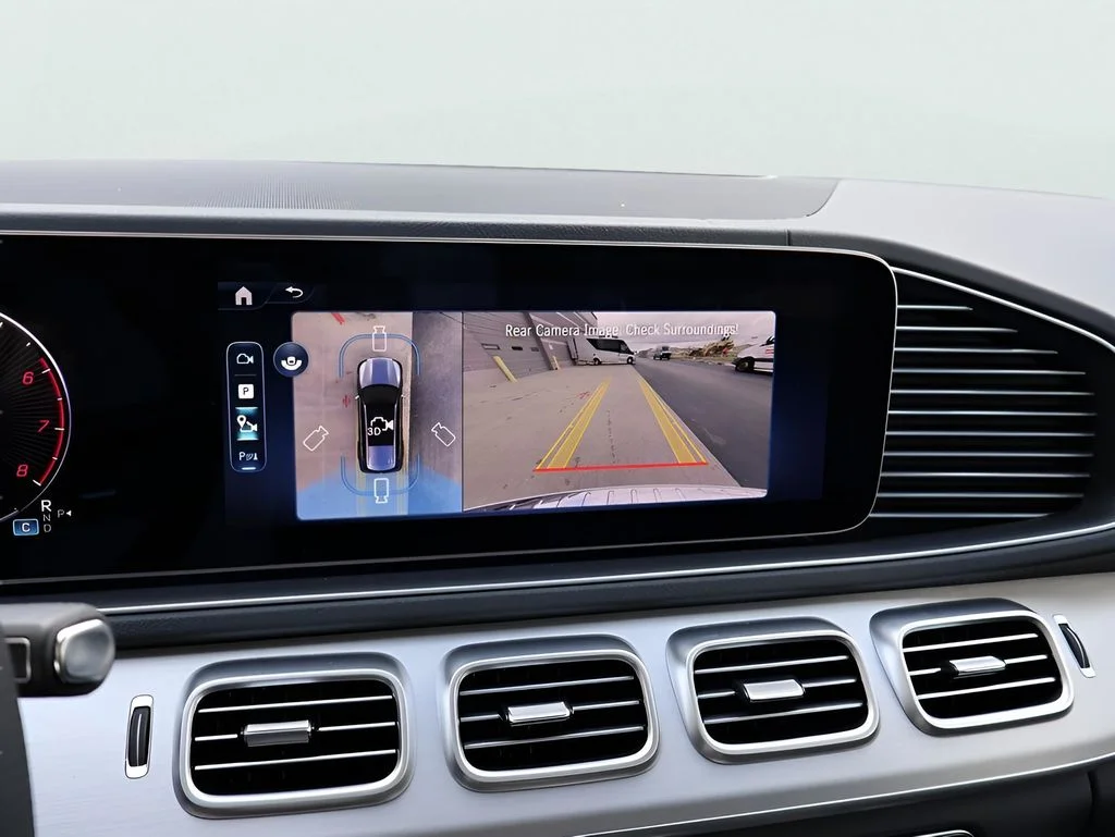 New 2025 White Mercedes-Benz GLS 450 image 26