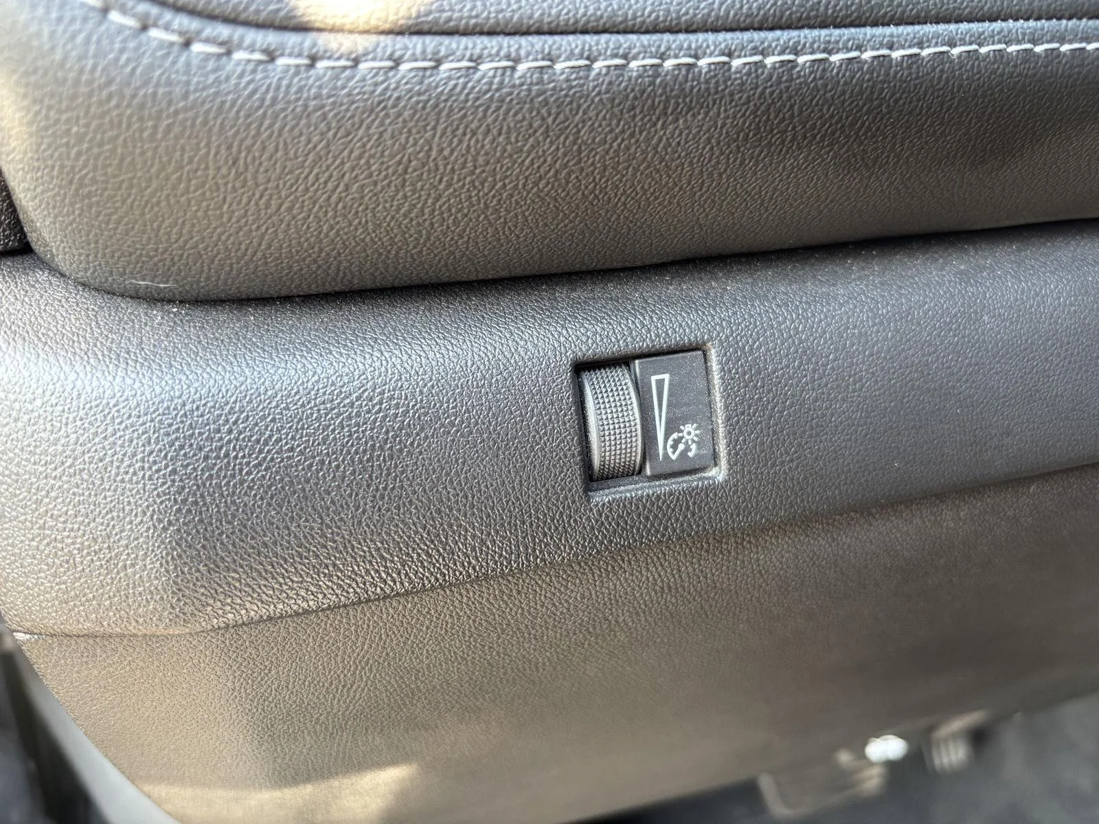 Used 2024 Sterling Gray Metallic Chevrolet LT image 18