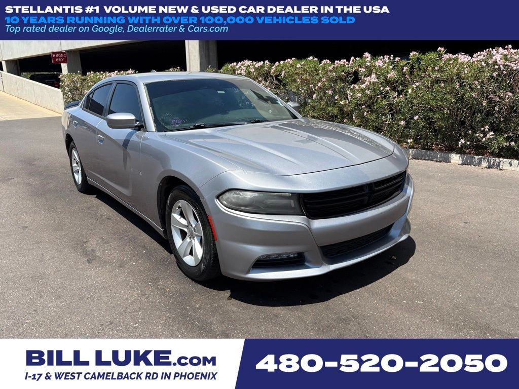 2016 Dodge Charger SXT's photo