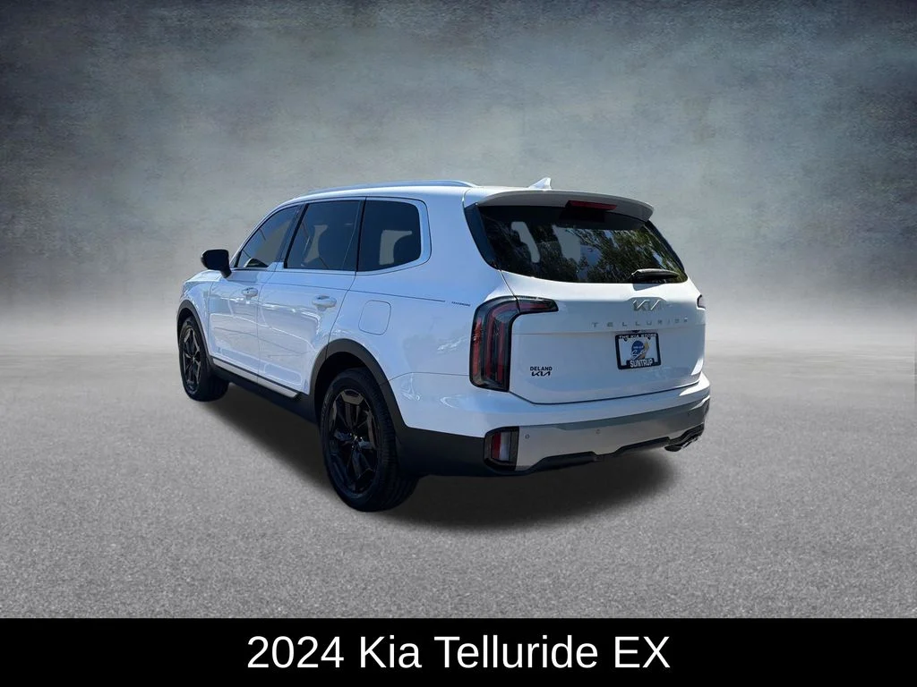 Used 2024 White Kia EX image 3