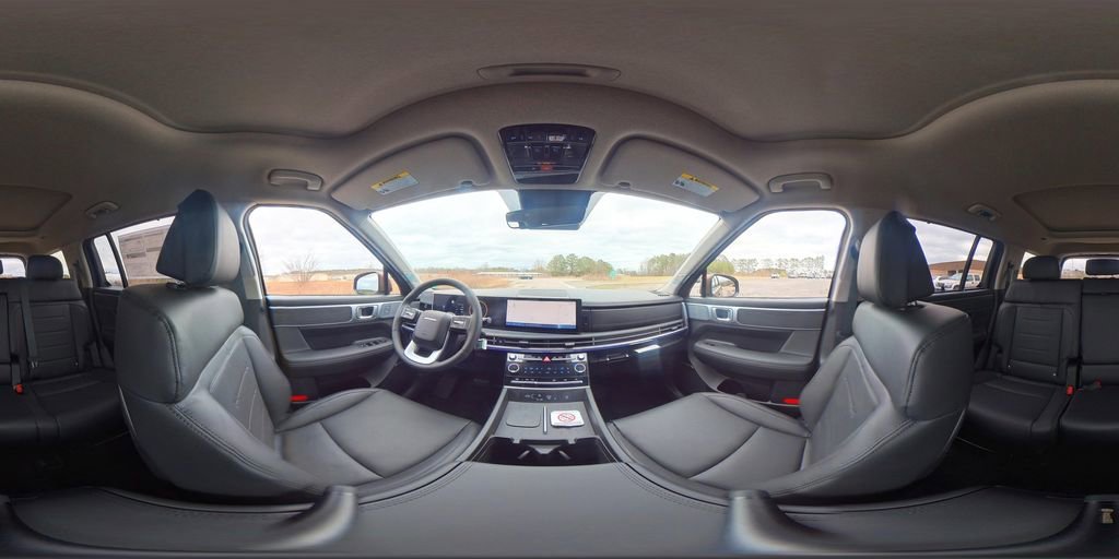 2025 Hyundai Santa Fe Limited - Photo 13