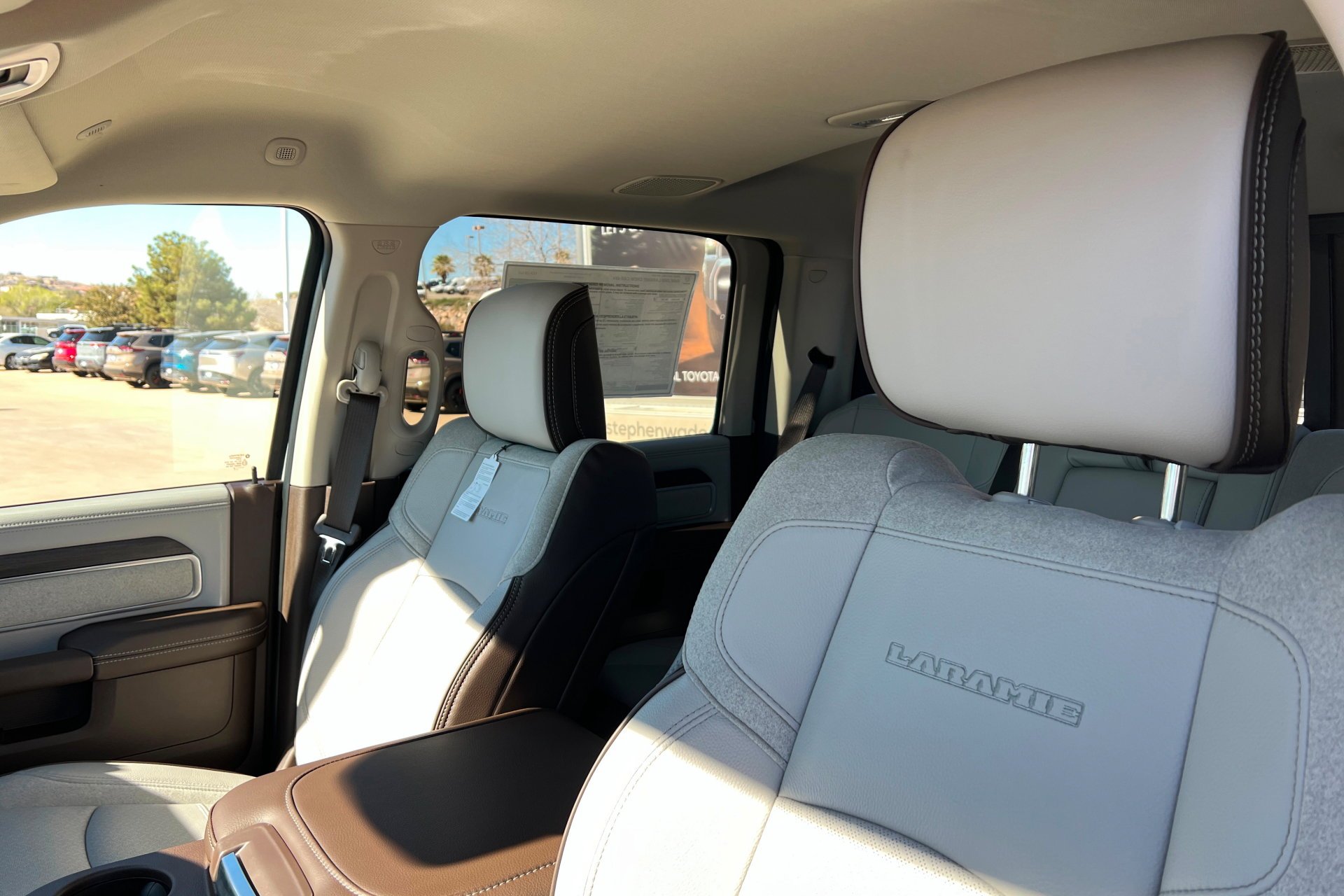New 2026 Silver-Zynith Exterior Paint RAM Laramie image 17