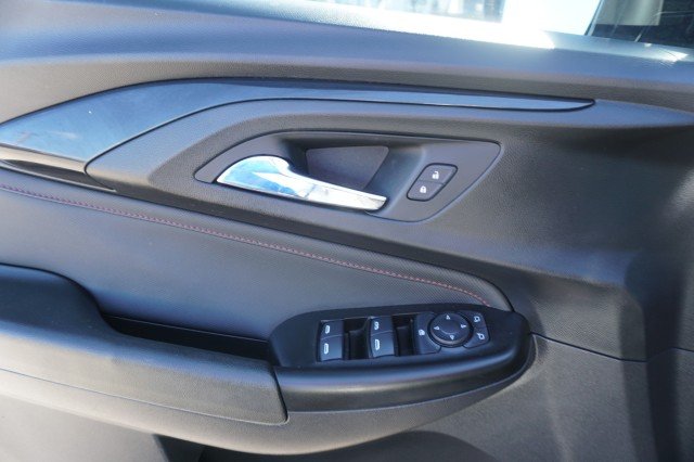 Used 2023  Chevrolet RS image 11
