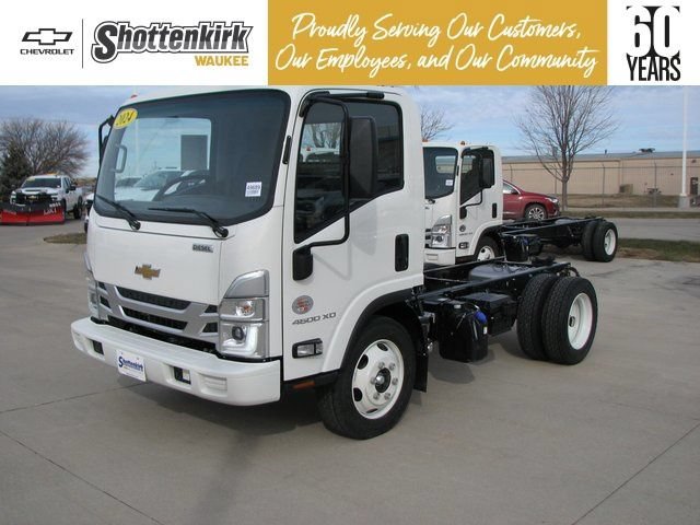 2024 Chevrolet Low Cab Forward 4500 XD NA