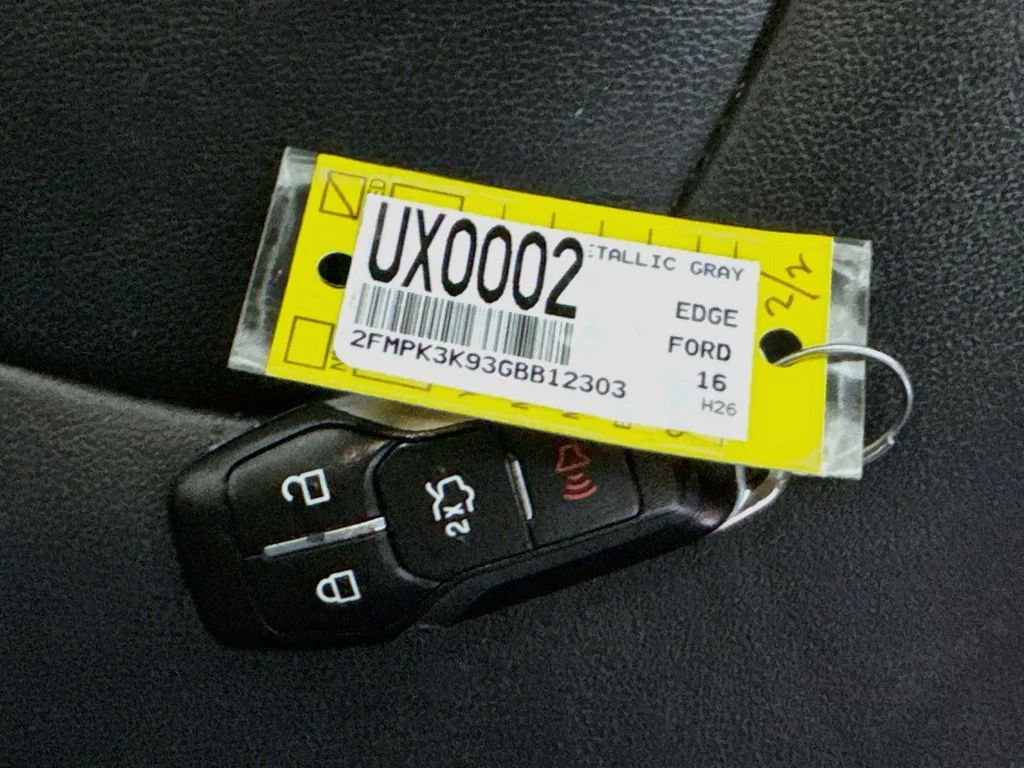 Used 2016 Gray Ford Titanium image 37