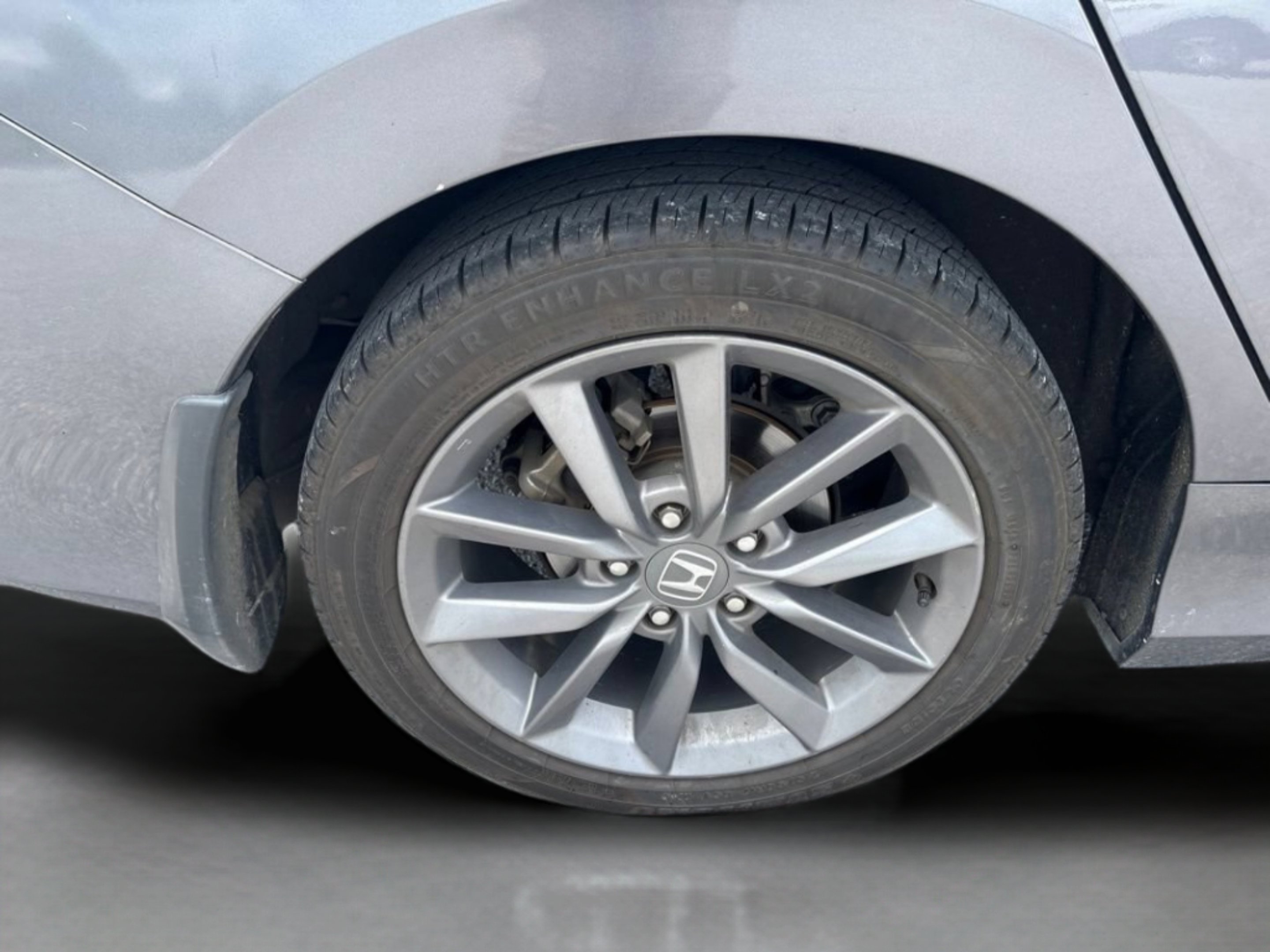 Used 2019 Modern Steel Metallic Honda EX image 28