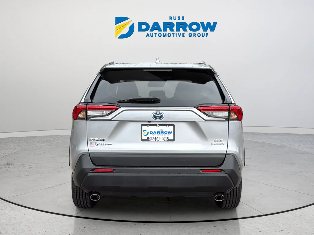Used 2024 Silver Toyota XLE image 4