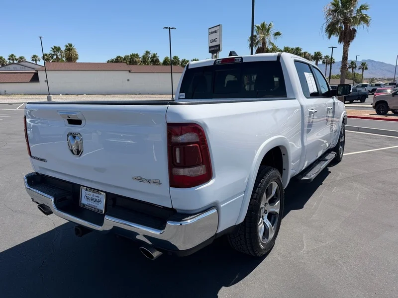 Used 2022 Bright White Clea Ram Laramie image 3