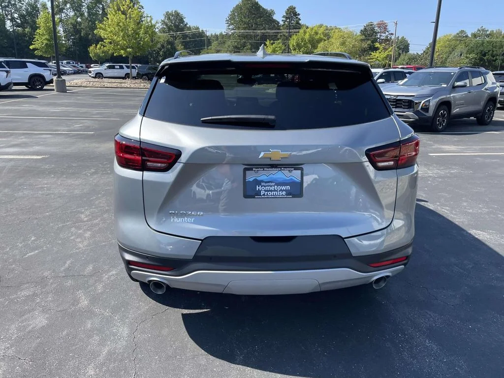 New 2026 Sterling Gray Metallic Chevrolet 2LT image 5