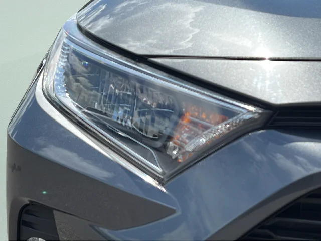 Used 2021 Gray Toyota XLE Premium image 25