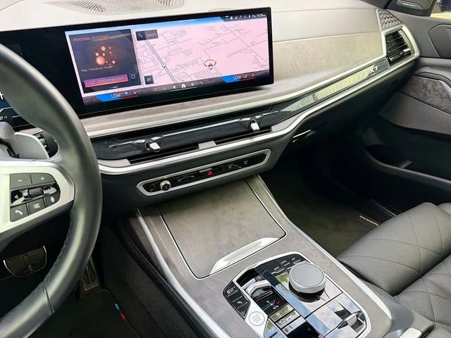 Used 2024 Black Sapphire Metallic BMW xDrive40i image 30