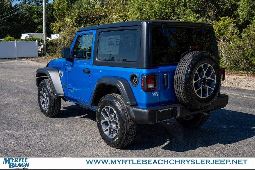 New 2026 Hydro Blue Pearl-Coat Exterior Paint Jeep Sport S image 4
