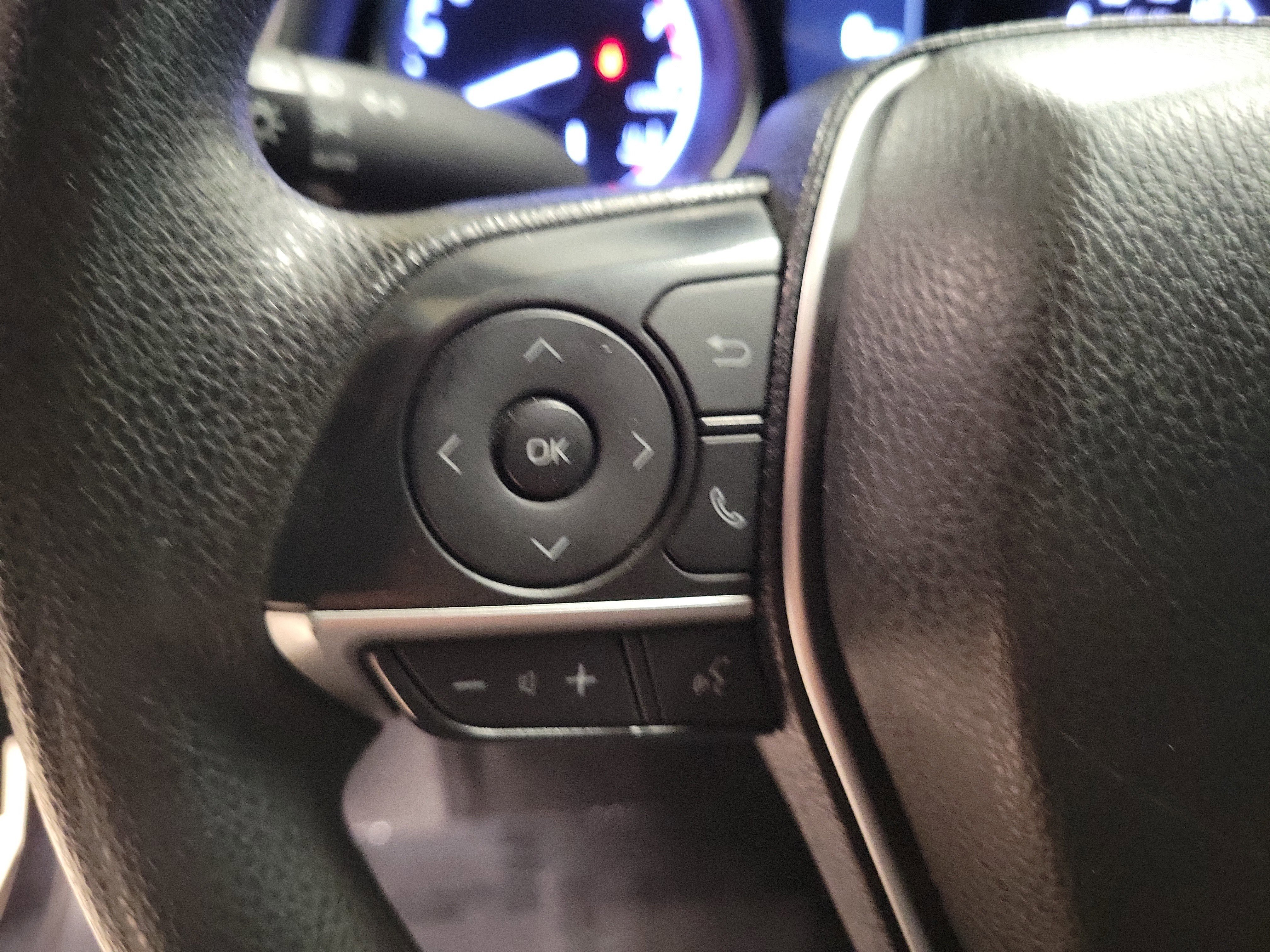 Used 2024 Midnight Black Metallic Toyota LE image 26