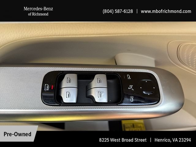 Certified Used 2024 Blue Mercedes-Benz GLC 300 image 20