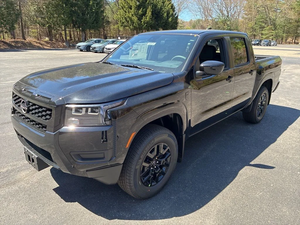 New 2026 Super Black Nissan Crew Cab SV image 3