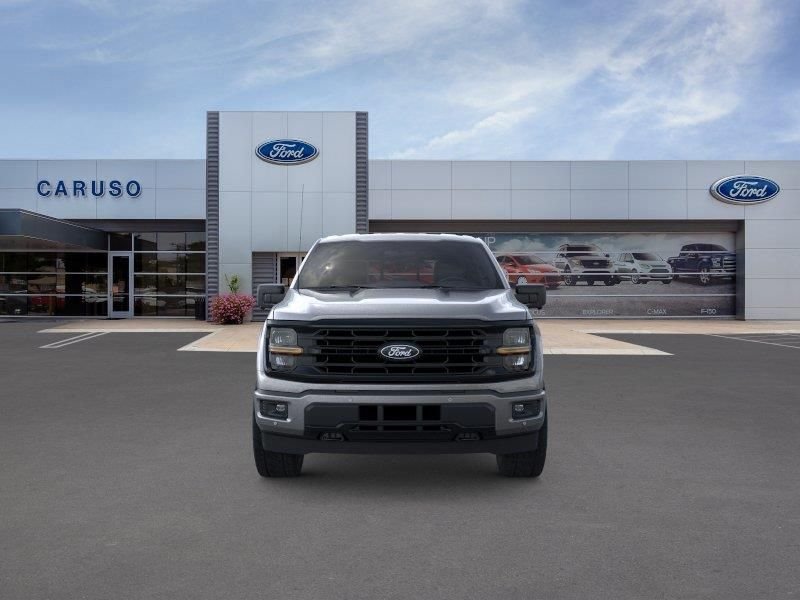 New 2026 Carbonized Gray Metallic Ford XLT image 6