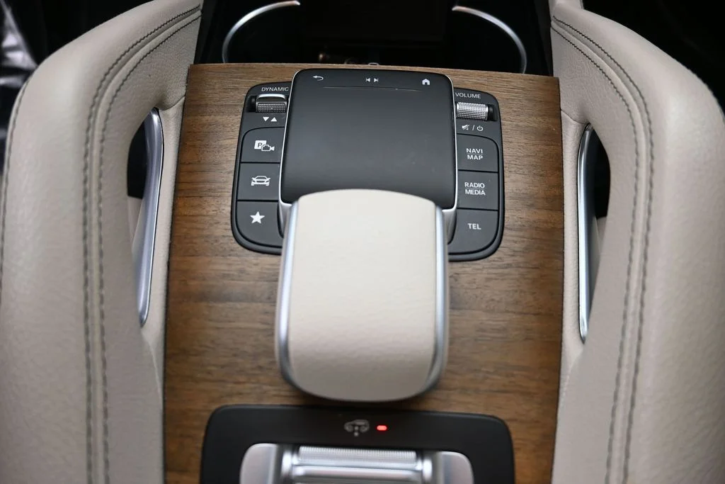 Used 2022 White Mercedes-Benz GLS 450 image 15
