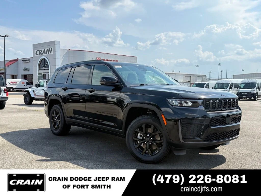 Used 2026 Black Jeep Altitude image 1