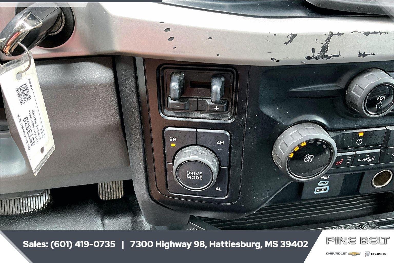 Used 2023 White Ford XL image 23