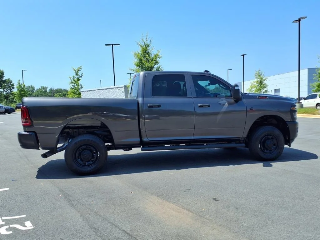 2025 RAM 2500 Tradesman - Photo 20