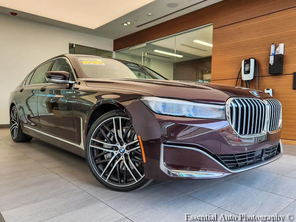 2020 BMW 7 Series 750i xDrive's photo