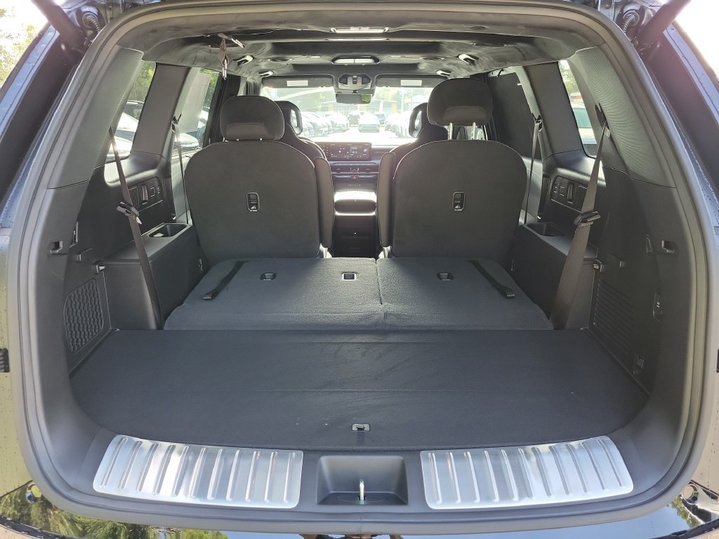New 2027 Ebony Black Kia X-Pro SX Prestige image 15