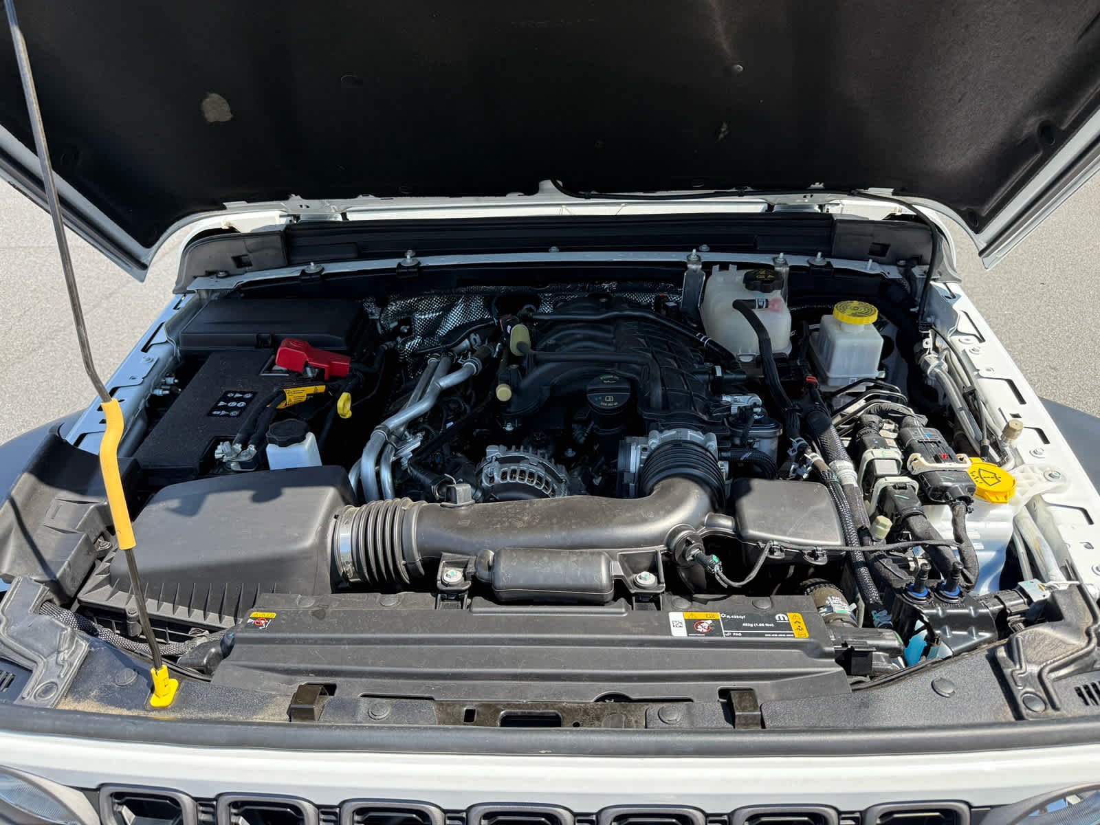 Used 2024 Bright White Clearcoat Jeep Sport image 29