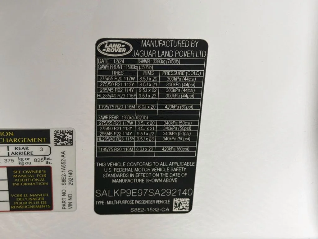 Certified Used 2025 White Land Rover SE image 33