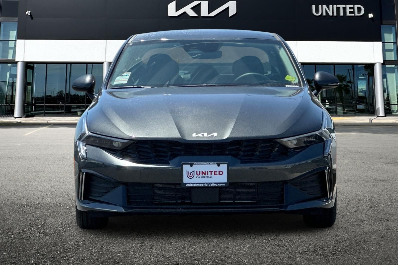 New 2026 Gray Kia LXS image 9