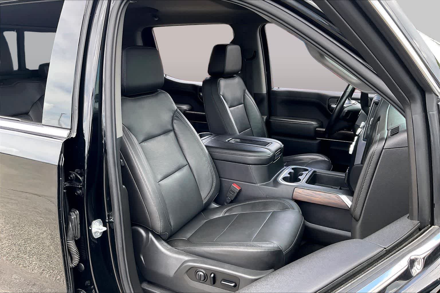 Used 2020 Onyx Black GMC SLT image 9