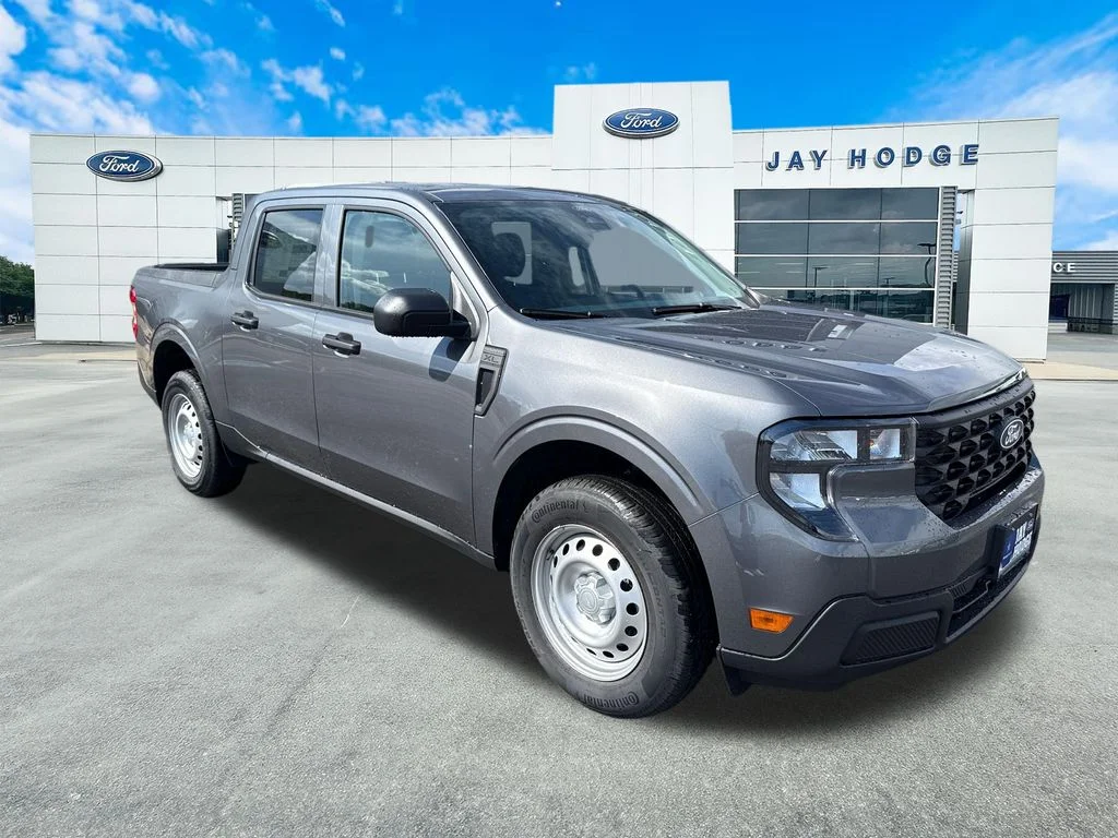 2026 Ford Maverick XL AWD's photo