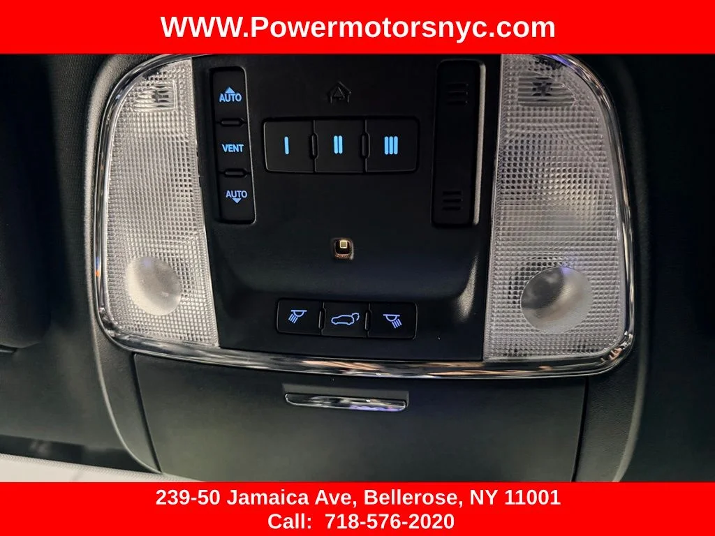 Used 2019 Red Jeep Limited image 35