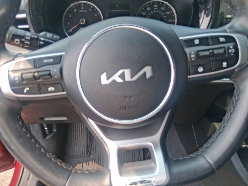 Used 2023 Red Kia GT-Line image 11