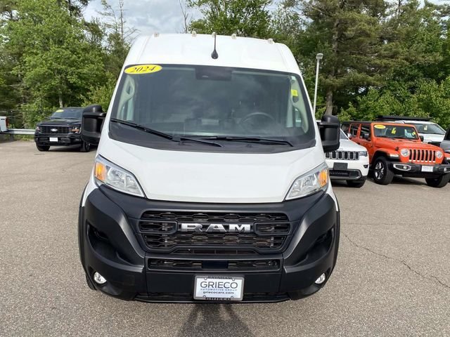 Used 2024 White Ram High Roof image 10