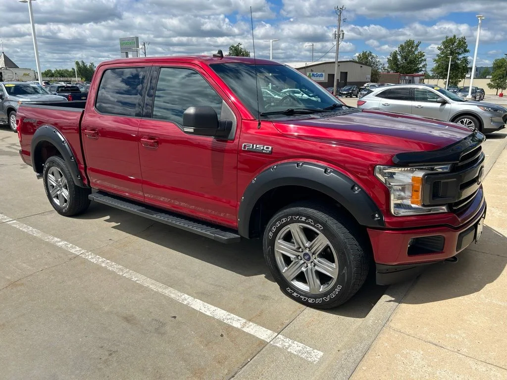 Used 2019 Red Ford XL image 5