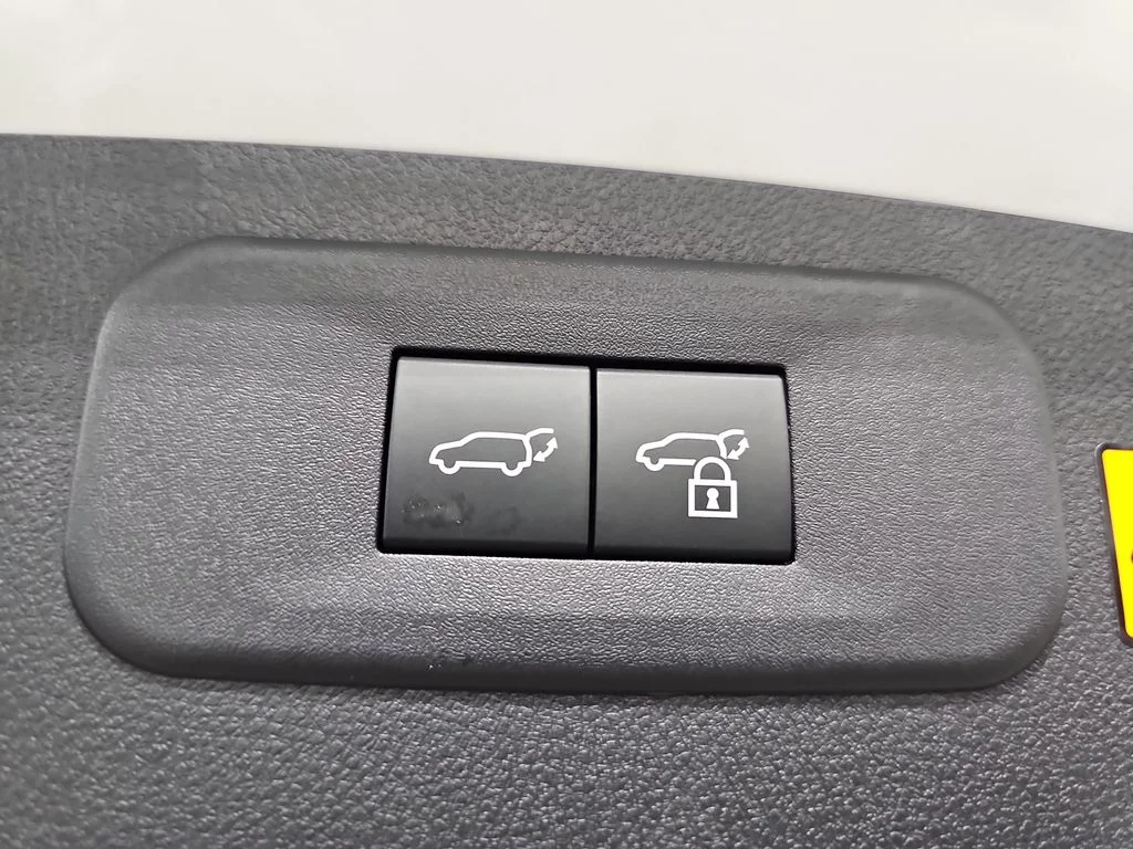 New 2026 Ultra White Lexus PREMIUM image 13