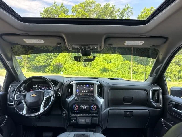 Used 2020 Black Chevrolet LTZ image 13