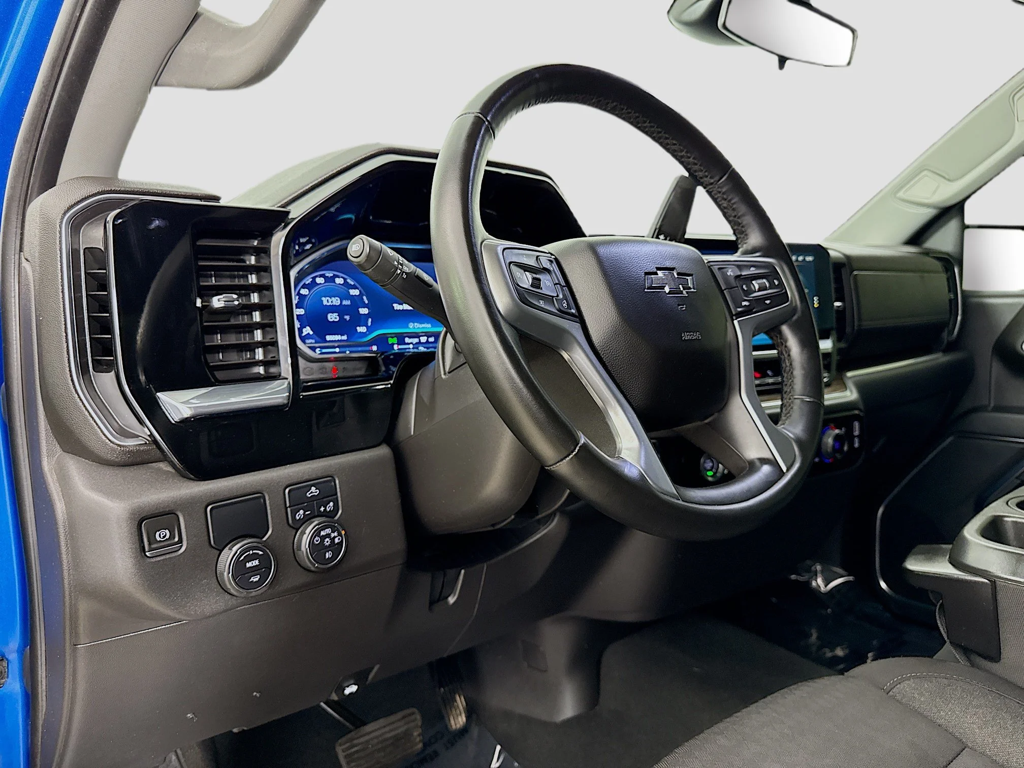 Used 2023 Glacier Blue Metallic Chevrolet RST image 11