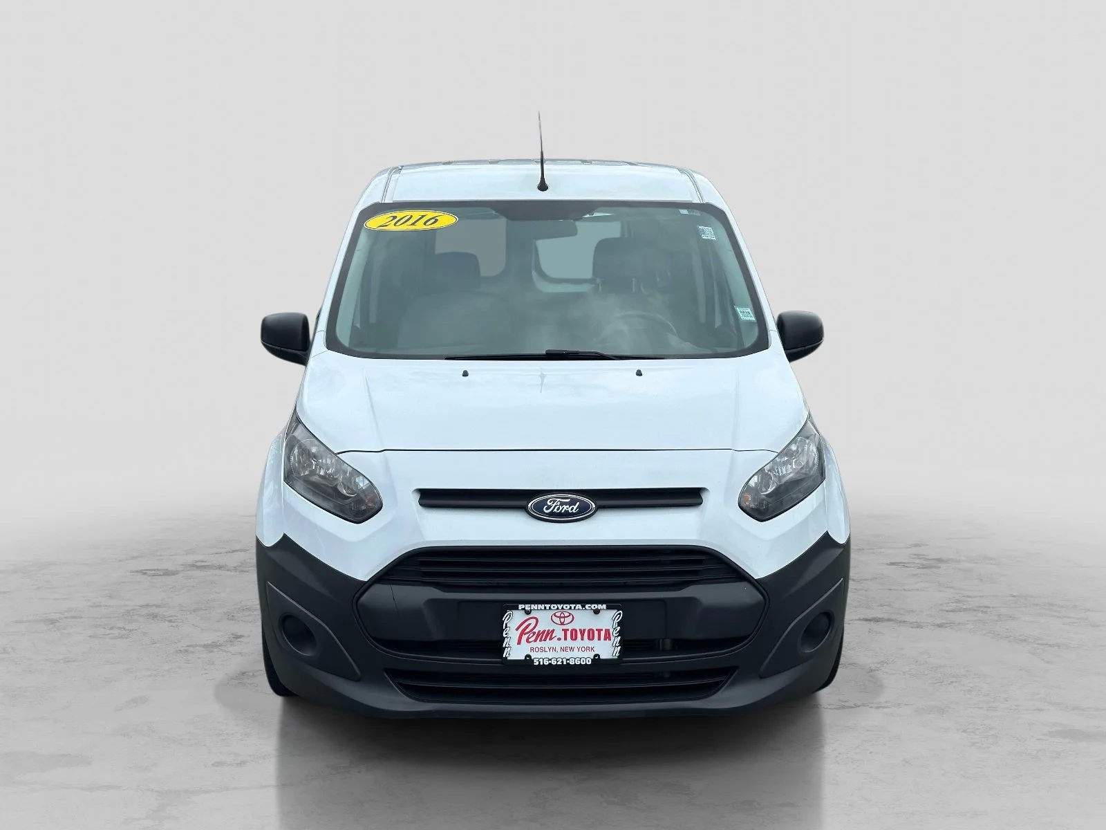 Used 2016 White Ford XL image 8