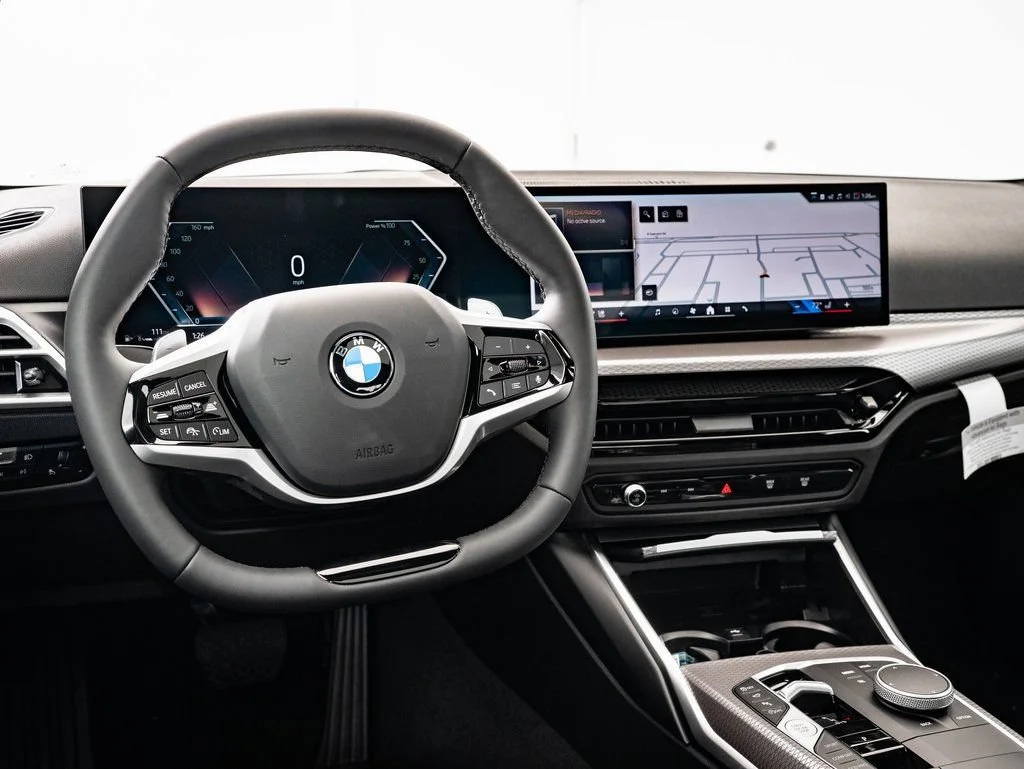 Used 2025 Alpine White BMW 330i xDrive image 4