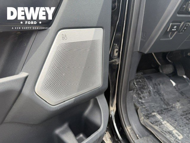 Used 2022 Black Metallic Ford Platinum image 13